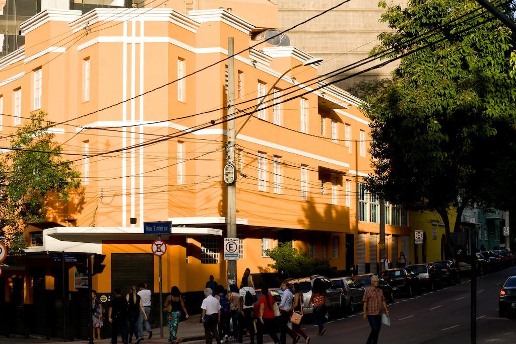 Bh Boutique Hostel เบโลโอรีซอนชี ภายนอก รูปภาพ