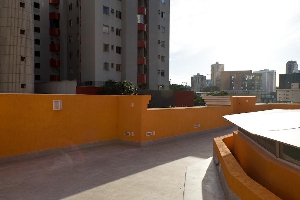 Bh Boutique Hostel เบโลโอรีซอนชี ภายนอก รูปภาพ