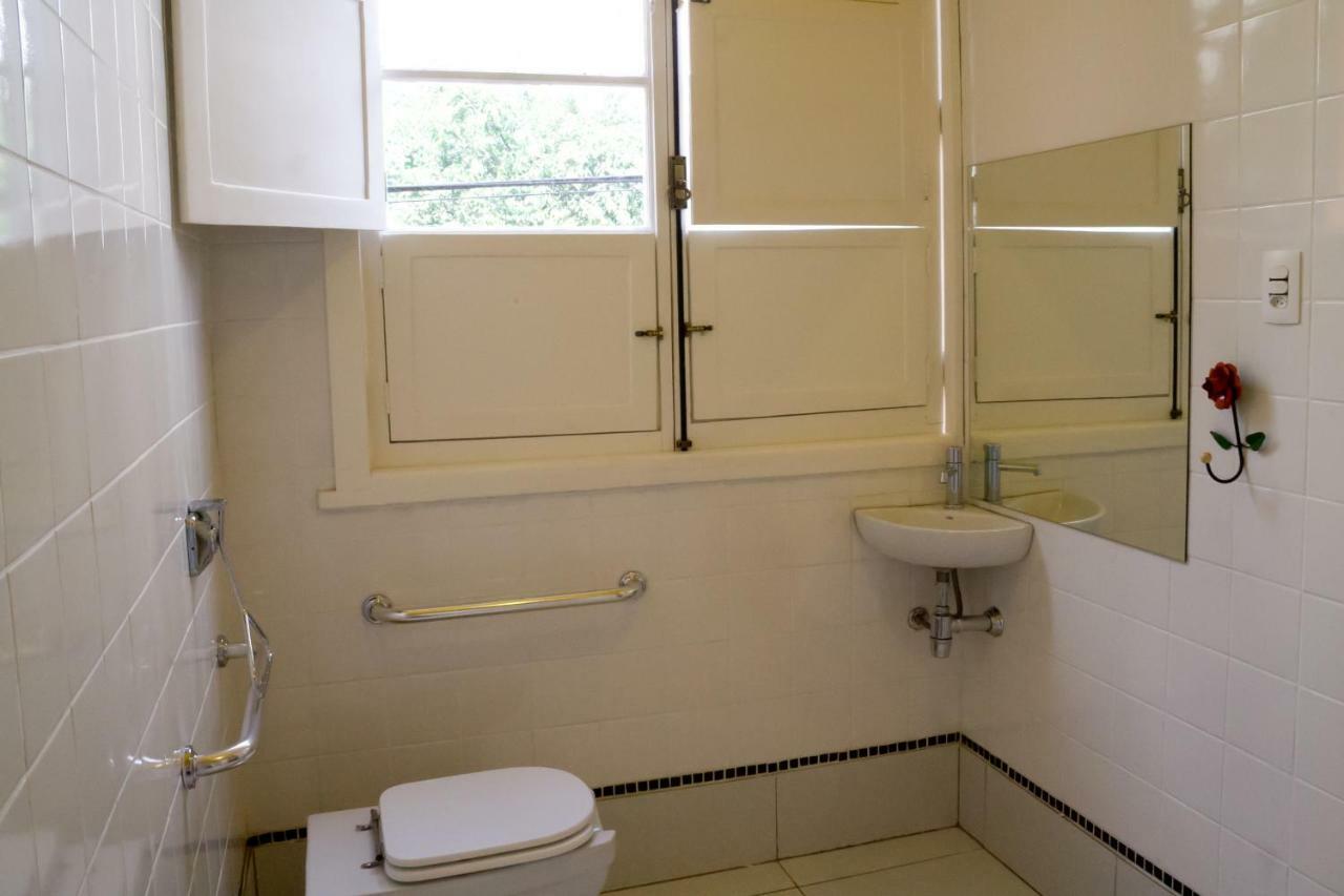 Bh Boutique Hostel เบโลโอรีซอนชี ภายนอก รูปภาพ